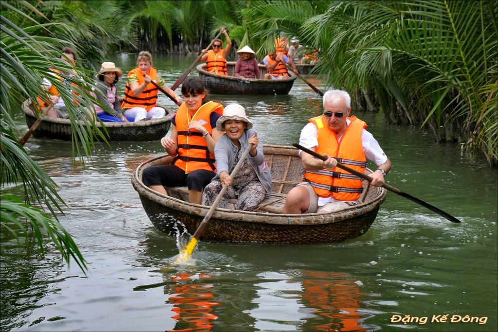 Dong Nguyen Riverside Homestay Hoi An Luaran gambar